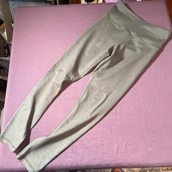 Zyia Active leggings in green with shadow floral pattern - size 2 - Picture 1 of 6